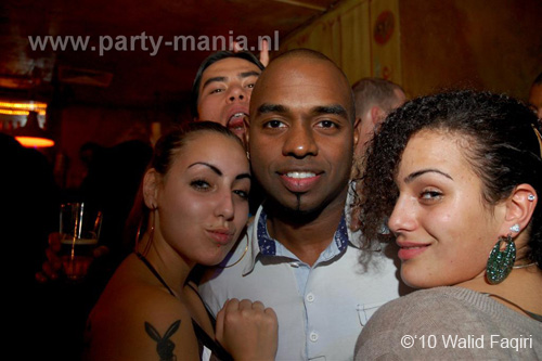 101030_085_havana_partymania