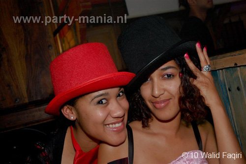 101030_123_havana_partymania