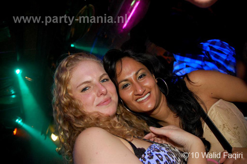 101030_194_havana_partymania