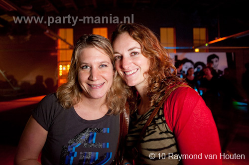 101112_084_langweiligkeit_partymania