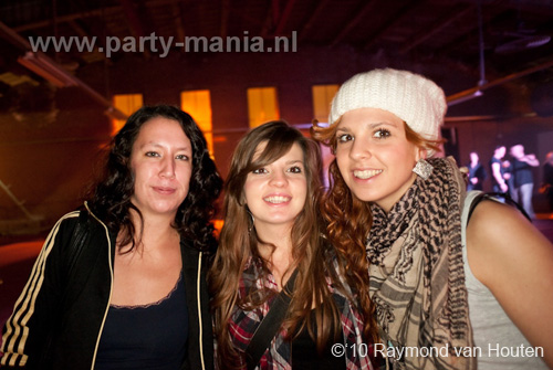 101112_095_langweiligkeit_partymania