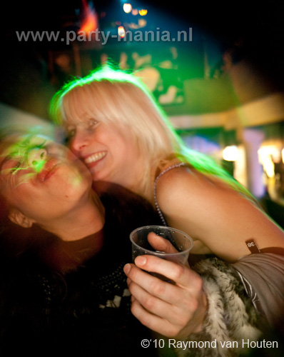 101112_098_langweiligkeit_partymania