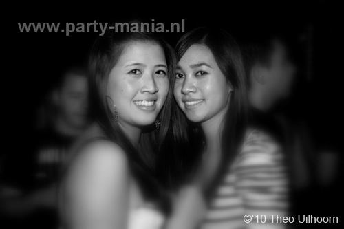 101113_098_los_partymania