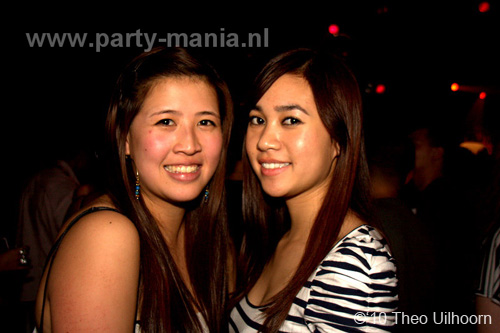 101113_099_los_partymania