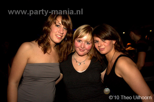 101113_106_los_partymania