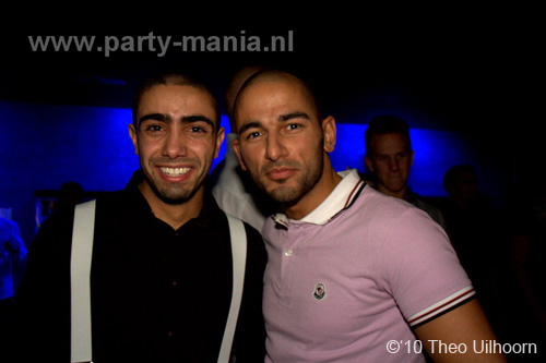 101113_112_los_partymania