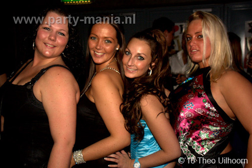 101113_117_los_partymania