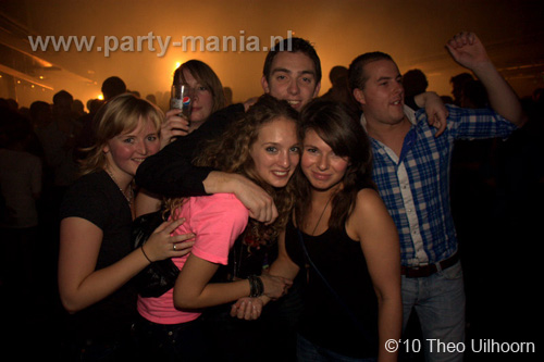 101113_149_los_partymania