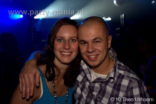 101113_162_los_partymania