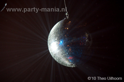 101113_165_los_partymania