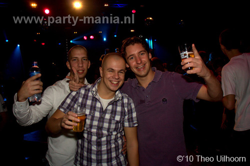 101113_176_los_partymania