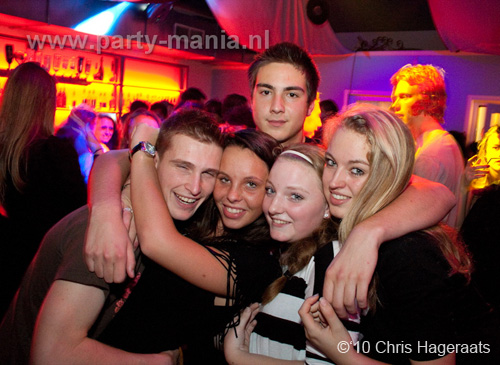 101113_120_maximaal_partymania