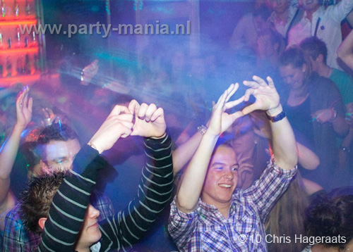 101113_151_maximaal_partymania