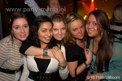 101127_079_franchise_partymania