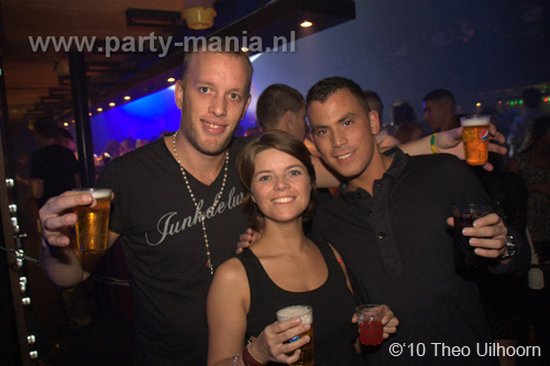 101127_121_franchise_partymania