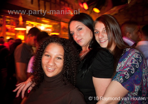 101204_084_havana_partymania