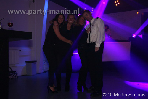 101210_081_binkdrink_partymania