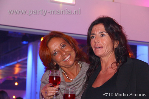 101210_102_binkdrink_partymania