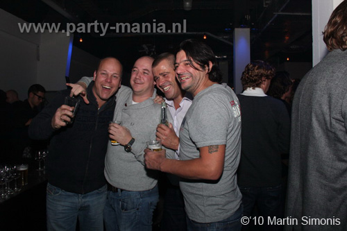 101210_133_binkdrink_partymania