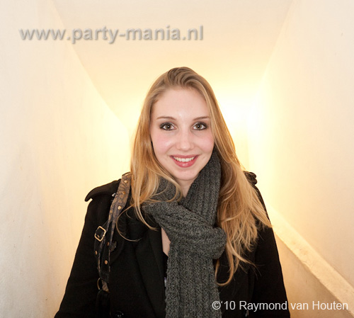 101210_067_go_partymania