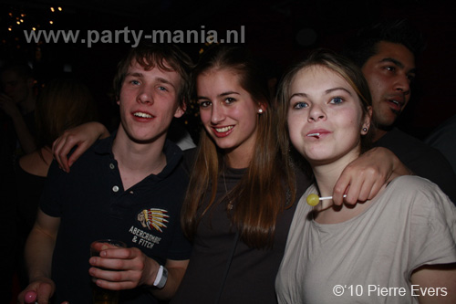 101216_102_xxlmas_party_partymania