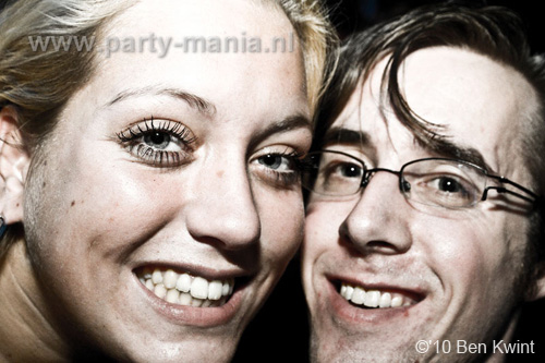 101215_085_housequake_partymania