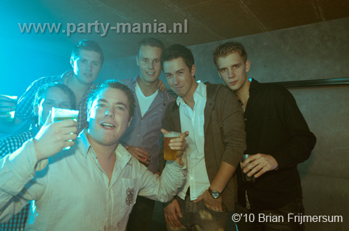 101226_137_franchise_partymania