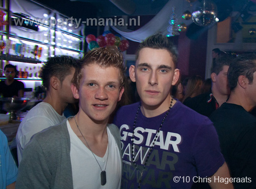 101228_067_jokertjes_bday_base_partymania