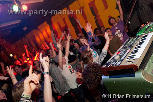 110122_072_goeie_shit_partymania