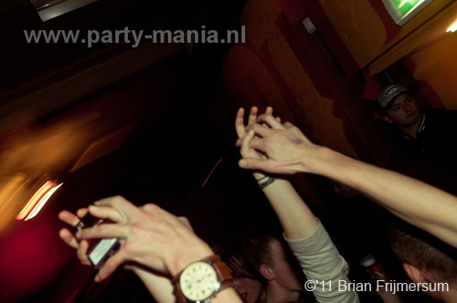 110122_077_goeie_shit_partymania