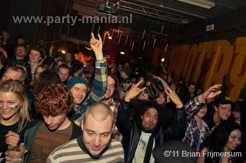 110122_081_goeie_shit_partymania