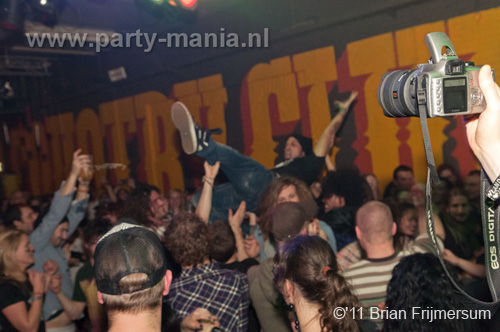 110122_084_goeie_shit_partymania