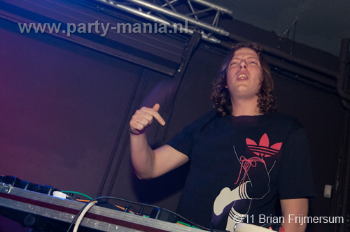 110122_097_goeie_shit_partymania