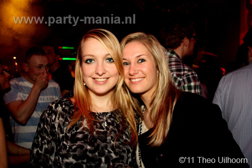 110122_076_i_love_los_partymania