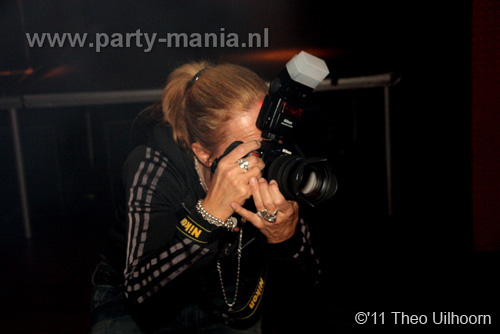 110122_091_i_love_los_partymania