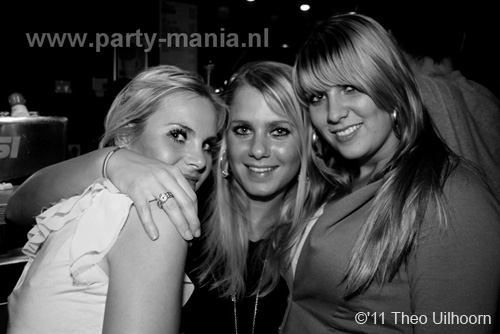 110122_128_i_love_los_partymania