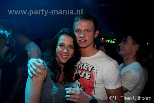 110122_181_i_love_los_partymania