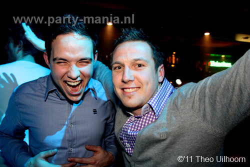 110122_183_i_love_los_partymania