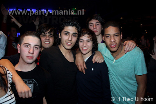 110122_197_i_love_los_partymania