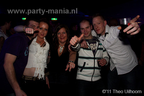 110122_208_i_love_los_partymania