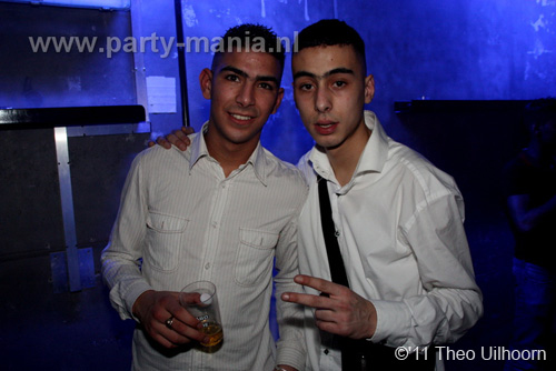 110122_209_i_love_los_partymania