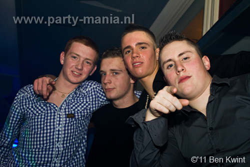 110211_080_maximaal_partymania