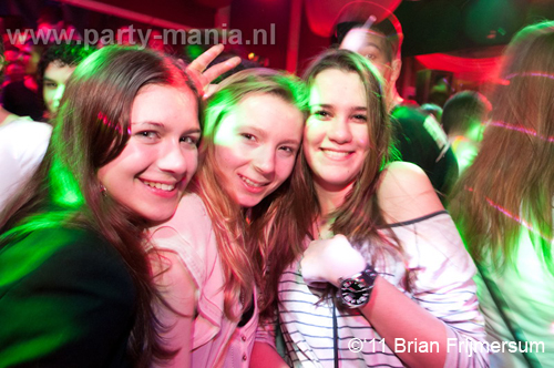 110212_097_dopenez_partymania