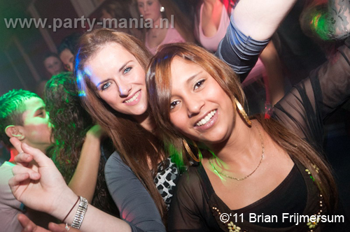 110212_108_dopenez_partymania