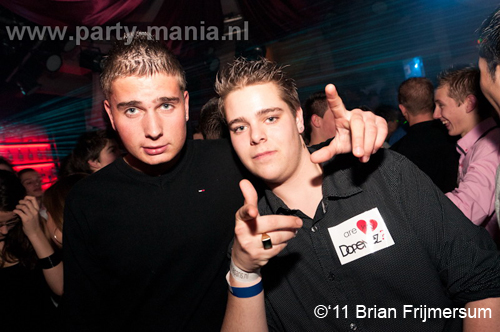 110212_119_dopenez_partymania