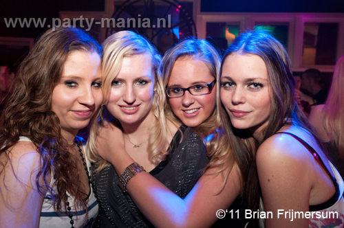 110212_132_dopenez_partymania