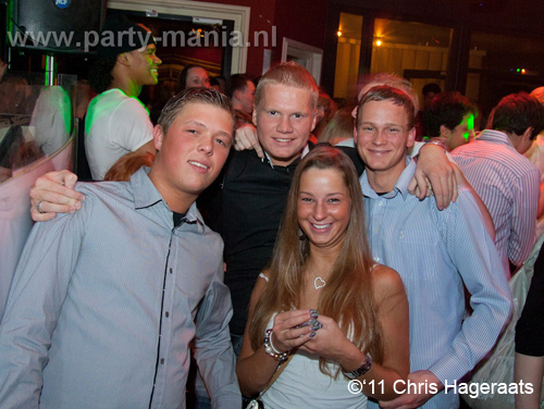 110218_134_maximaal_partymania