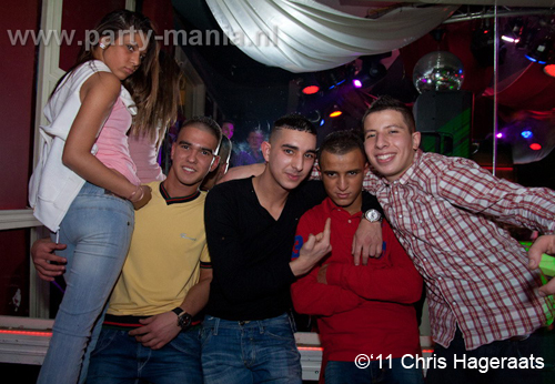 110218_137_maximaal_partymania