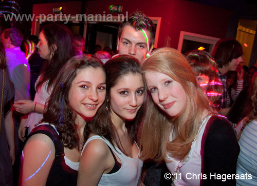 110218_143_maximaal_partymania