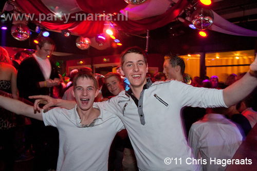 110218_146_maximaal_partymania